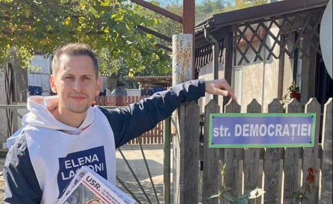 Gima (USR Constanța): „Există persoane care încearcă să-i determine pe români să se obișnuiască, treptat, fără democrație” 1 gima usr constanta sunt unii oameni care vor sa i obisnuiasca pe romani asa incet incet fara democratie 677ea42daf79d