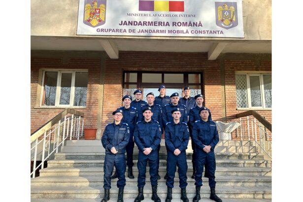 gruparea de jandarmi constanta isi mareste echipa cu 11 subofiteri absolventi 677e87ac10062
