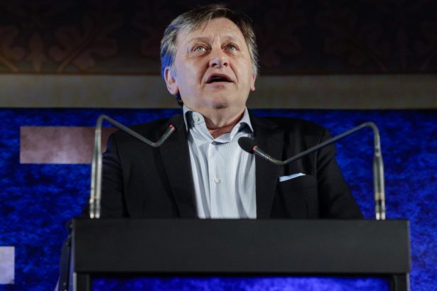 ilie bolojan crin antonescu trebuie sa se reconecteze cu electoratul si sa spuna ce vrea sa faca pentru romania 678e82d7d6b8d