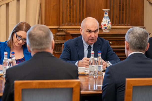 ilie bolojan s a intalnit cu o delegatie de la lockheed martin ce fel de investitie are in vedere compania la oradea 678e69e767c38