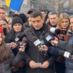 incepe protestul aur din bucuresti simion mitingul care va fi cel mai mare estimarile erau de minim 30 de mii dar azi va putem spune ca vor fi cel putin 50 de mi video 67838f9fcda9c