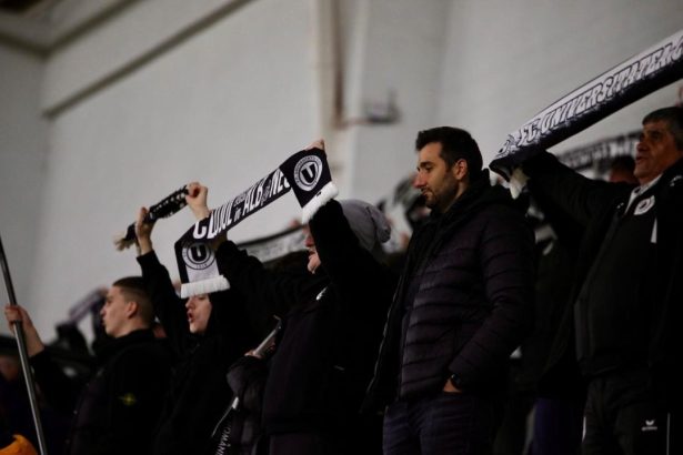 incidente la dinamo u cluj s au luat la bataie intre ei iar jandarmeria a intervenit 6793eb46a1fe2