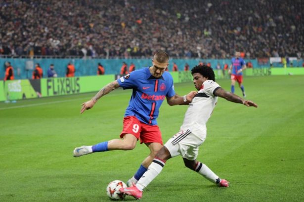ironia englezilor la adresa lui fcsb dupa prima repriza cu manchester united ne scuzati 679becf6daf03
