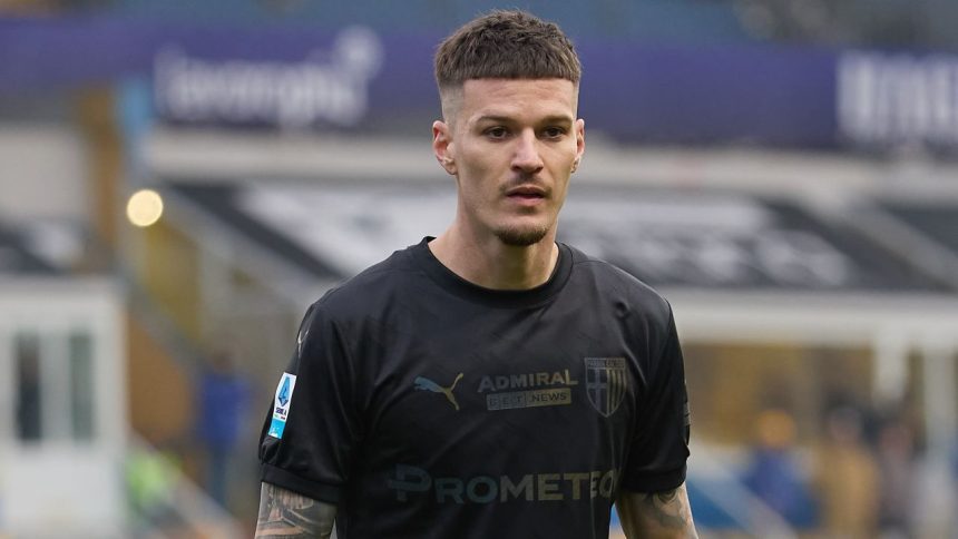 italienii anunta parma l a gasit pe noul dennis man 6790a33c74092