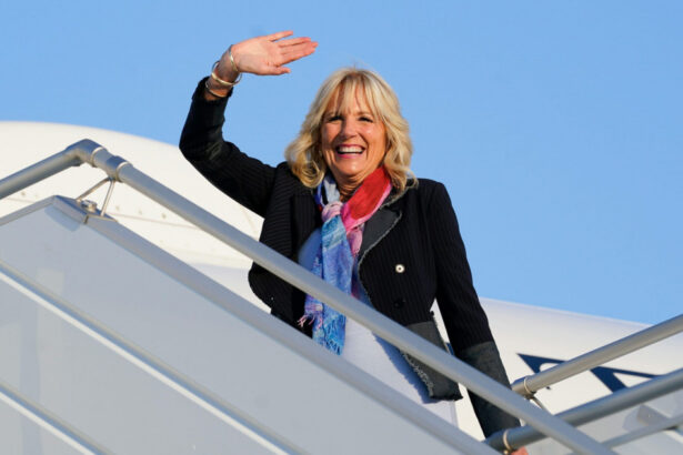 jill biden a primit un diamant de 20 000 de dolari de la premierul indiei in 2023 cadourile primite de sefii cia sunt distruse 6777af9b0c4bb