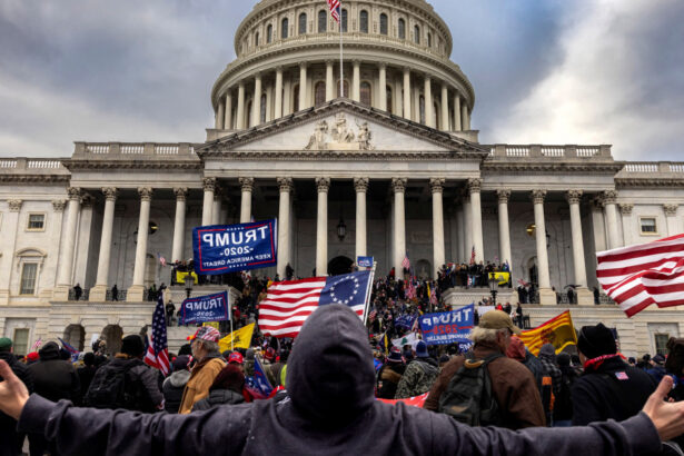 la exact patru ani de la asaltul din 6 ianuarie 2021 congresul sua se reuneste din nou de data aceasta donald trump este invingator 677b8be657681