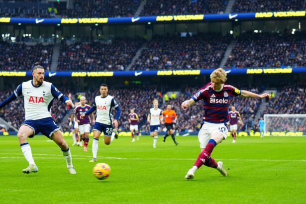 live text radu dragusin joaca acum titular in tottenham newcastle primul meci al anului pentru tricolor gol primit de langa roman in minutul 6 67792e60c6e5c