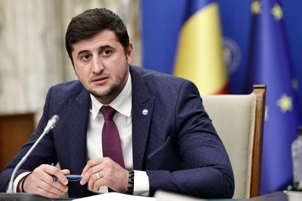 lucian petrica rusu si a dat demisia din functia de administrator provizoriu al administratiei canalelor navigabile 67902553d48fd