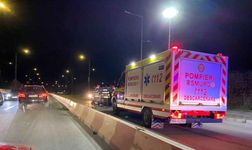 mamaia beata crita o soferita a intrat cu autoturismul pe care il conducea in scuarul ce delimiteaza benzile de circulatie 6777e64d33f21