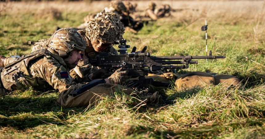 marea britanie ar putea desfasura baze militare in ucraina 678e1c90b1e97