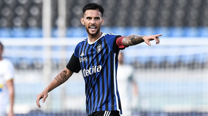 marius marin cel mai slab om de pe teren in pisa salernitana a luat rosu in mai putin de 15 minute 67965d3809d45
