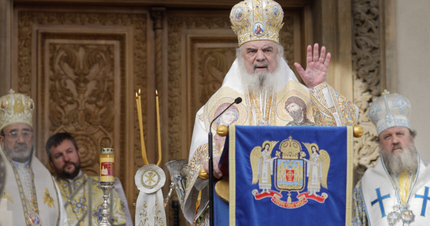 Mesajul Patriarhului Daniel de Anul Nou: „Să ne amintim în rugăciunile noastre de toţi românii din afara României” 1 mesajul patriarhului daniel de anul nou sa pomenim in rugaciunile noastre si pe toti romanii din afara romaniei 6774f4ad28ae9