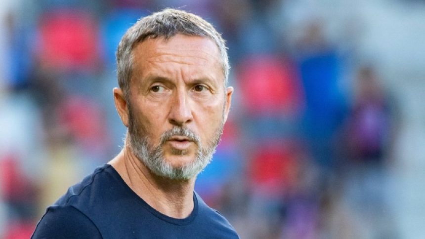 mihai stoica revoltat de arbitrajele din superliga dupa primele meciuri din 2025 e aproape ireal 678c1e6ebb0a5