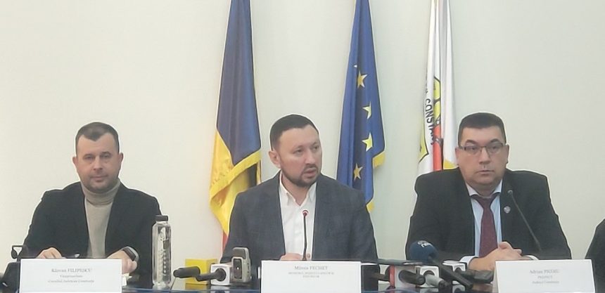 ministrul fechet mediu a venit la constanta ca sa ne spuna ca e ingrijorat de poluarea facuta de rusi la marea neagra video 678fabef2463c