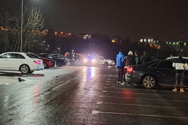 minor de 17 ani prins de politisti la volanul unui autoturism in portul tomis pasagerul din dreapta i ar fi incredintat masina pentru a o conduce 678cf55a91b76