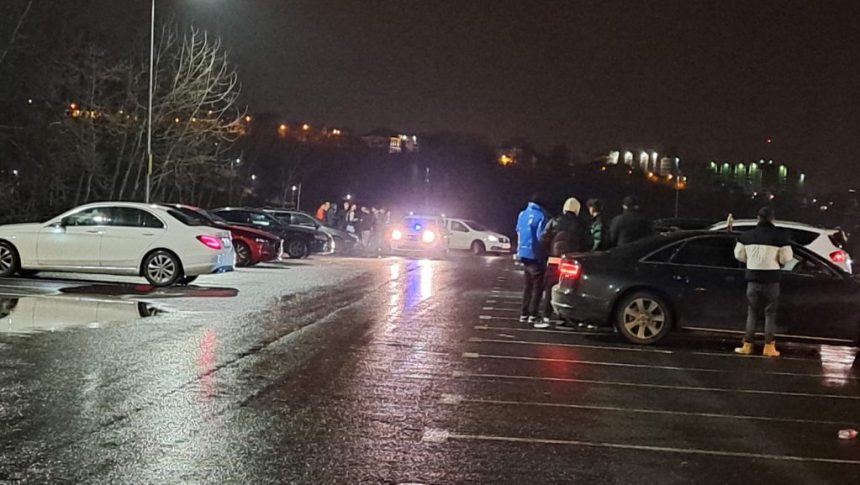 minor de 17 ani prins de politisti la volanul unui autoturism in portul tomis pasagerul din dreapta i ar fi incredintat masina pentru a o conduce 678cf55a91b76