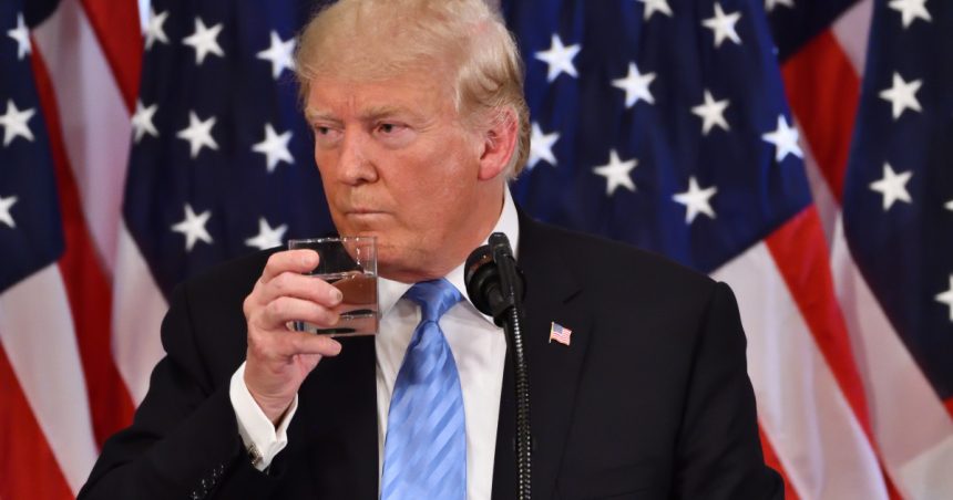 motivul pentru care donald trump nu bea niciodata alcool nici macar un pahar 678e3c14033df