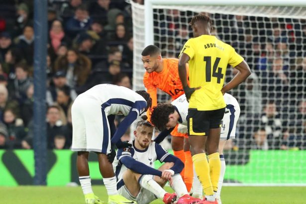 news alert radu dragusin este out de la tottenham clubul englez a facut anuntul dupa accidentarea tricolorului 679cdbfdd40dd