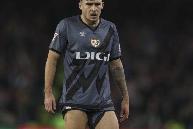 news alert rayo il vinde pe ratiu anuntul bomba al inceputului de an cati bani primeste rayo vallecano pentru andrei ratiu 6774fe25c8118