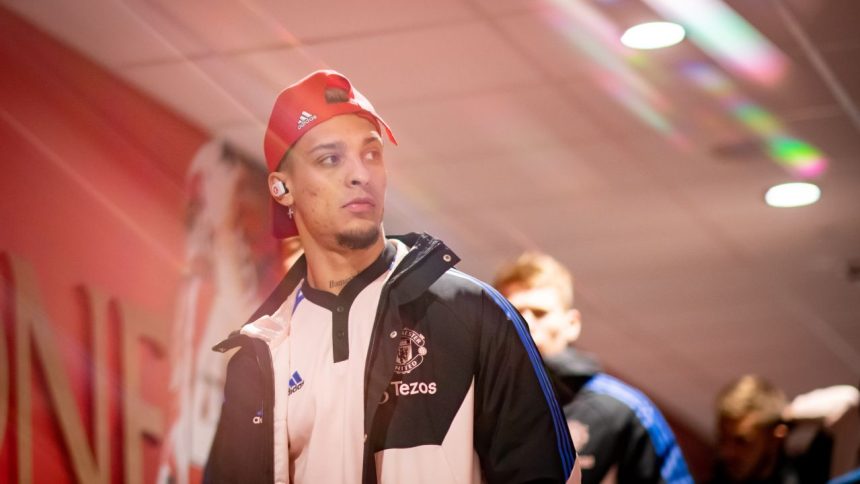 news alert s a facut transferul lui antony pleaca de la manchester united chiar inainte de meciul cu fcsb 67938fdfe6a0c