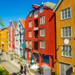 norvegia vrea sa restabileasca obligatia construirii de adaposturi antiaeriene din cauza riscurilor de razboi 678137c47435b