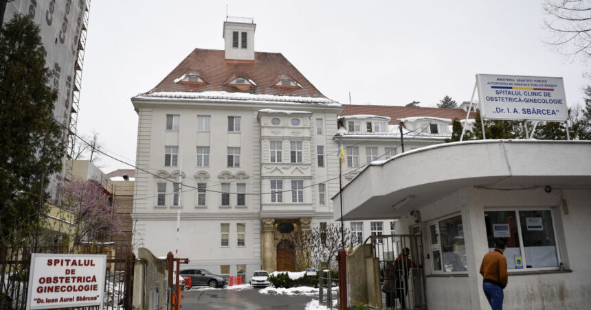 O femeie a fugit din Maternitatea Brașov, iar medicii au alertat autoritățile. Jandarmii au descoperit-o într-o anumită locație. 1 o femeie a fugit din maternitatea brasov iar medicii au alertat autoritatile unde au gasit o jandarmii 677bb59fa8a81