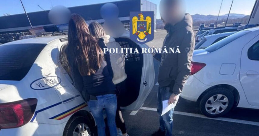 O tânără de 18 ani a fost reținută după ce a lovit un bătrân cu autoturismul și a părăsit locul accidentului, fiind sub influența alcoolului. 1 o tanara de 18 ani a fost retinuta dupa ce beata fiind a lovit cu autoturismul un batran si a fugit de la locul accidentului 6777702c3ade1