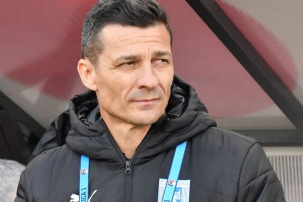 oficial costel galca out de la universitatea craiova anuntul oltenilor cine pleaca alaturi de antrenor 6798818223dd1