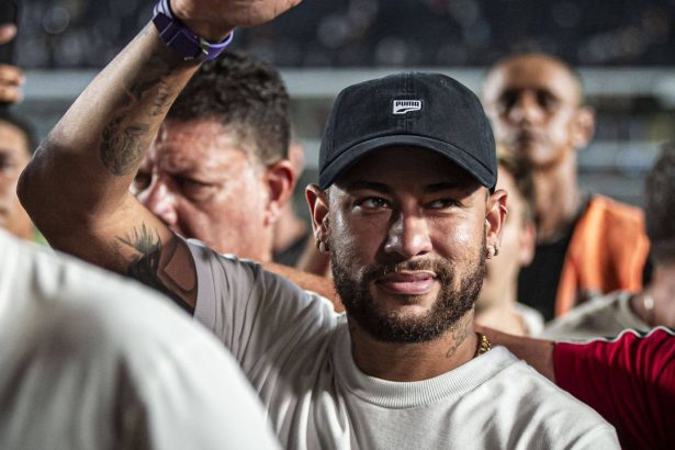 oficial neymar a semnat printul este pe drum 679c8ea74eda8