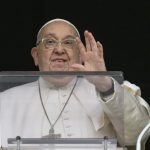 papa francisc a aparut pe tiktok unde a anuntat ca a lansat prima autobiografie a unui suveran pontif 678e4a15ec003