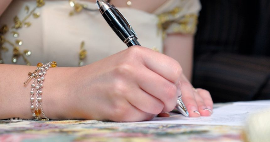 parlamentul portugaliei a aprobat cresterea varstei minime legale pentru casatorie de la 16 ani la 18 ani 679d1b6b0456f