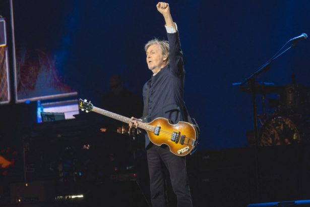 paul mccartney cere guvernului britanic sa protejeze artistii de inteligenta artificiala nu trebuie sa ii jefuiasca pe creatori 679652bdf40de