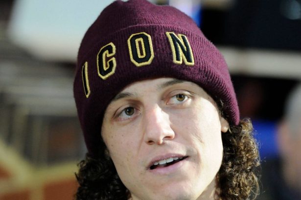 povestea continua david luiz nu se da batut la 37 de ani brazilianul a semnat un nou contract 678f867028914