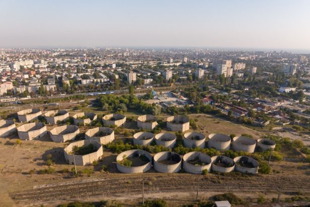 premiera in romania colaborare internationala pentru viitorul oraselor foster partners unul dintre liderii mondiali ai arhitecturii contemporane proiecteaza dezvoltarile iulius de la constanta s 6797b762a9755