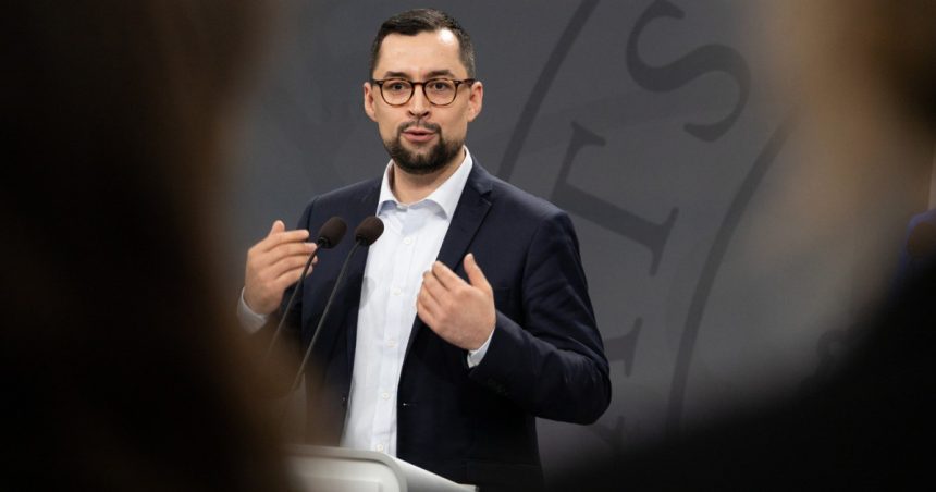 Premierul Groenlandei: „Nu dorim să devenim americani” 1 premierul groenlandei nu vrem sa fim americani 678285509fee3