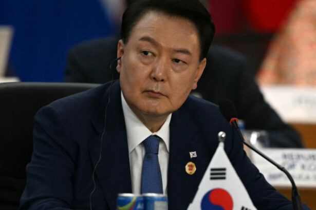 presedintele demis al coreei de sud yoon suk yeol va fi arestat pana pe 6 ianuarie 6775769134cb4