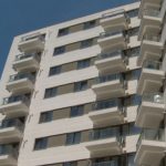 pretul apartamentelor a crescut de 13 ori in ultimii 25 de ani in cati ani putea fi cumparat un imobil cu salariul mediu din anul 2000 679bfc50dab4c