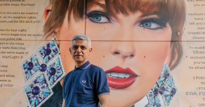 Primarul Londrei, investigat după primirea de bilete gratuite în valoare de 3.000 de lire sterline la concertul lui Taylor Swift 1 primarul londrei investigat dupa ce a primit bilete gratuite de 3 000 de lire sterline la concertul lui taylor swift 678a793a7701f