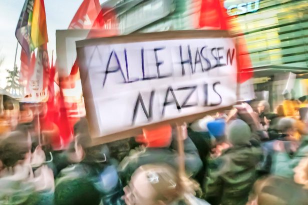 proteste de amploare in mai multe orase din germania dupa alianta dintre conservatori si extremisti absolut inacceptabil 679ca7dd47634