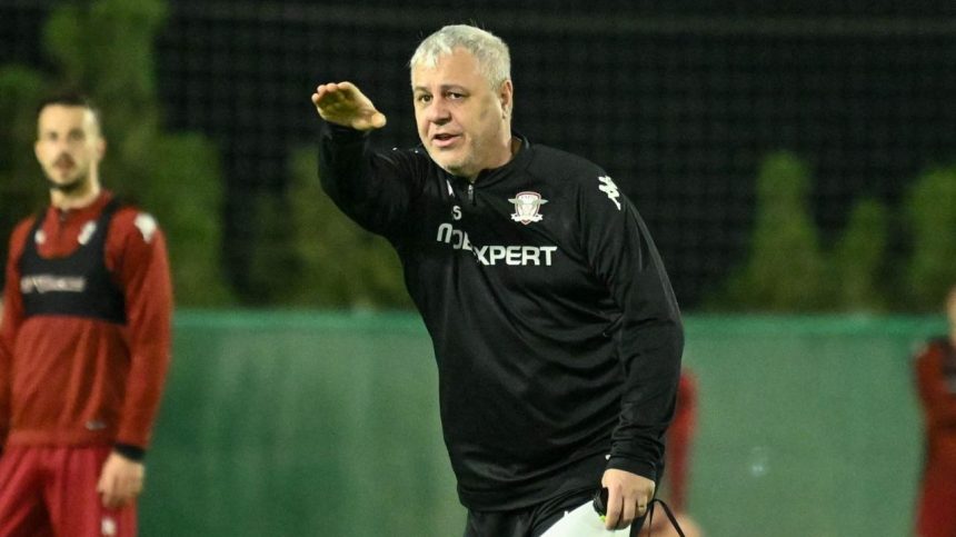 reactia lui marius sumudica dupa ce rapid a fost invinsa de ulsan hd tiki taka au jucat nu faceau mai mult de doua atingeri 678684321f08c