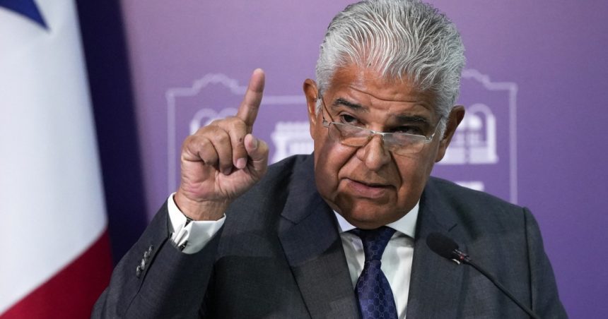 replica presedintelui panamez la declaratiile lui trump canalul este si va continua sa fie al statului panama 678ea8fc190ac