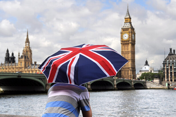 romanii vor avea nevoie de autorizatie electronica de calatorie eta pentru a intra in marea britanie din 2025 677eb299b3e2e