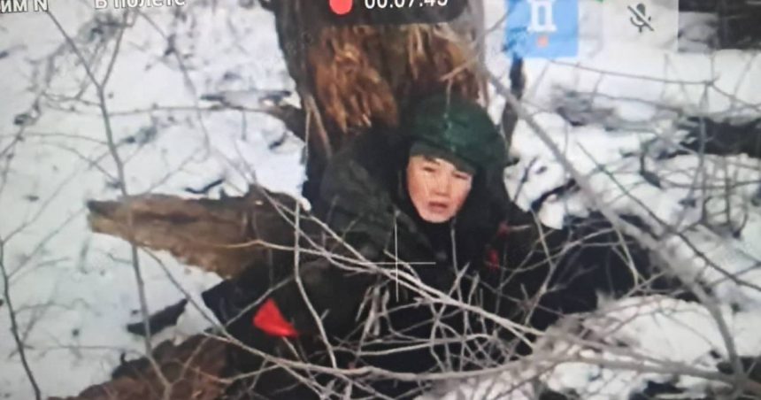 rusii nu se straduiesc la fel de mult cum au reusit soldatii ucraineni sa captureze un militar nord coreean in kursk 678a4ea8496a5