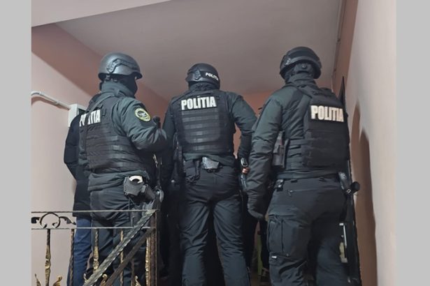 scene demne de un film horror la tulcea barbat ucis prin cruzimi trupul i a fost carat prin gradina si hainele aruncate in latrina 678b3121a009f