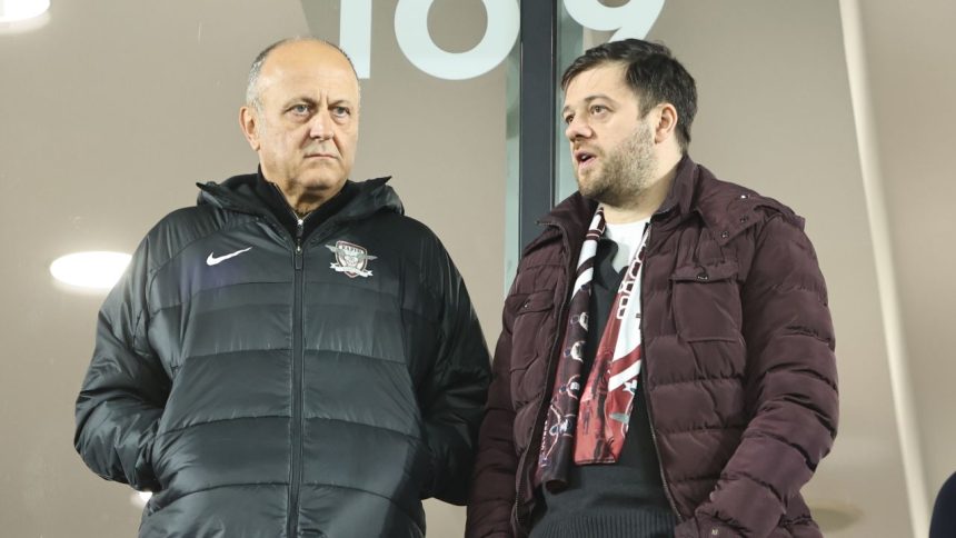 schimbare la rapid omul de incredere al lui dan sucu e out si victor angelescu ii ia locul 6799cfa5227e3