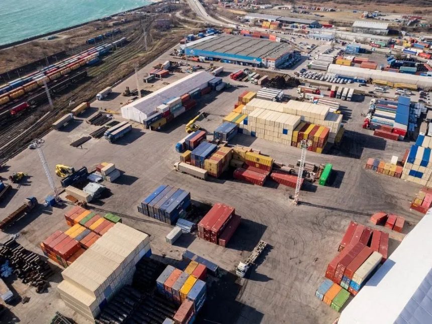 sea container services firma lui bogatu fainarea si pilca a primit unda verde de la mediu pentru realizarea unor investitii in portul constanta 6799bc2da166b