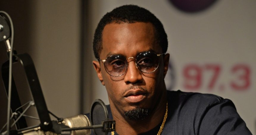 Sean „Diddy” Combs a fost acuzat de trafic de cel puțin trei femei, iar rapperul a pledat nevinovat la prima acuzație. 1 sean diddy combs a traficat cel putin trei femei sustin procurorii rapperul a pledat nevinovat la prima punere sub acuzare 679ca415a6070