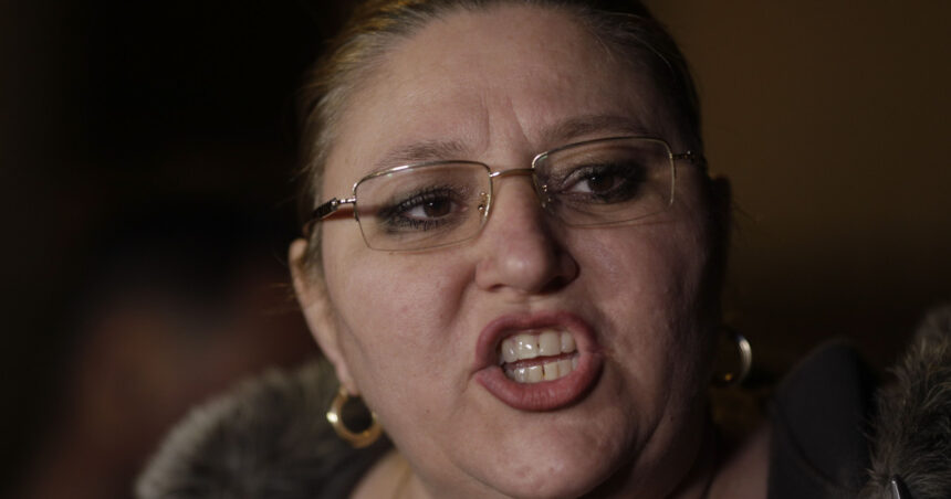 senator sos romania sustinatorii lui calin georgescu i au amenintat cu moartea pe diana sosoaca si copiii ei 677d0ed91ea6d