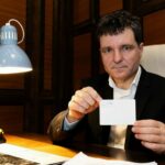 sondaj al lui nicusor dan calin georgescu este romanul cu cea mai mare incredere din clasa politica 40 ceilalti candidati sunt crin antonescu si eu care am obtine intre 15 si 25 677bb4652f0b7