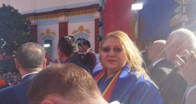 Șoșoacă, prezentă la învestirea lui Maduro al Venezuelei, pe capul căruia SUA oferă o recompensă de 25 de milioane de dolari 1 sosoaca la investirea lui maduro al venezuelei pe capul caruia sua au pus o recompensa de 25 de milioane de dolari 6782b134691bc